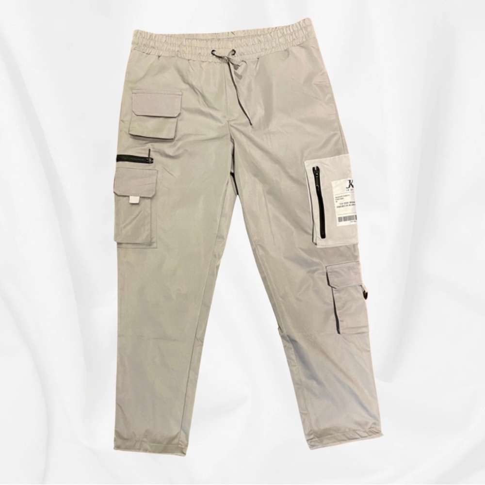 JK ATTIRE Utility Cargo Pants with Reflective Sheen in Silver￨Size Medium